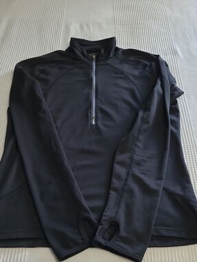 017 MEC Men's Black Half-Zip Performance Pullover